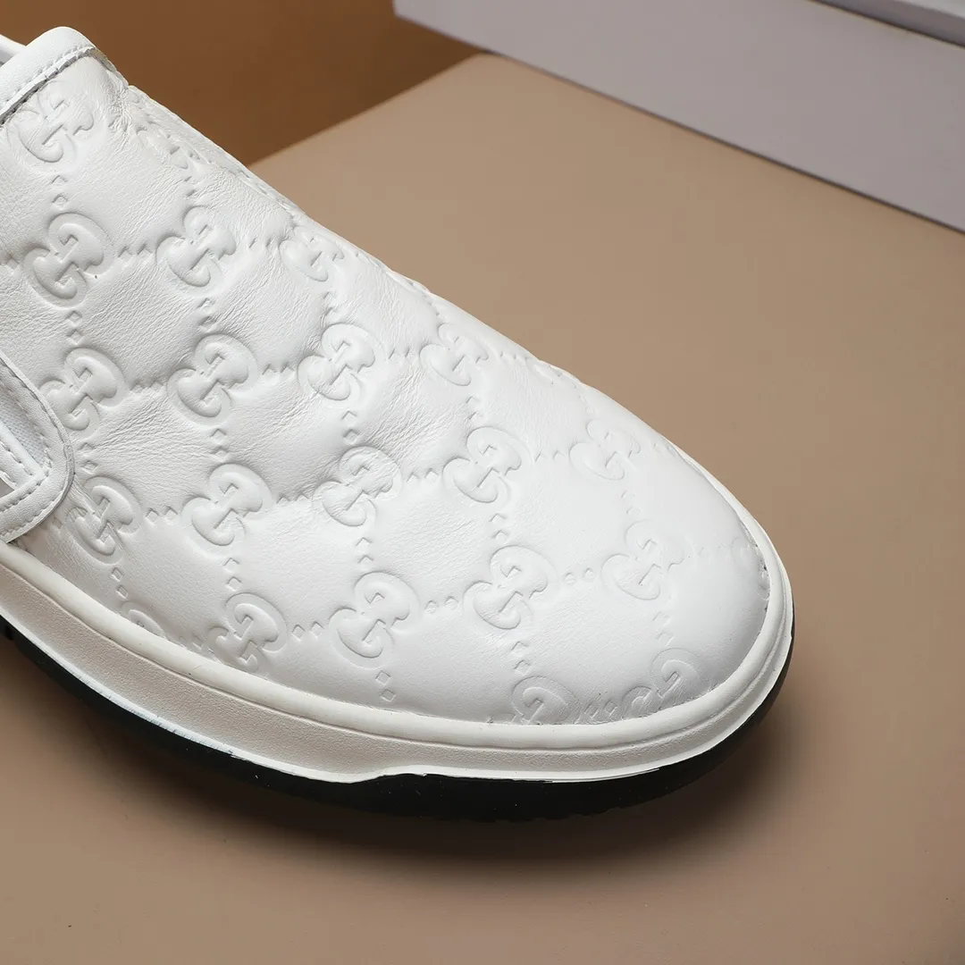Men's shoes💰440 GUCCI🔍🔍2023 latest model On sale at the same time at the counter, original calfskin imported from Italy, genuine leather lining, (high-end, luxury, and class) exquisite workmanship, soles: original soles specially provided by the original factory, ⚠Exclusive double-layer movable molded soles are super comfortable⚠, real photos🎬The real ones are better🔍🔍"High quality·Follow the order" code number 38-44